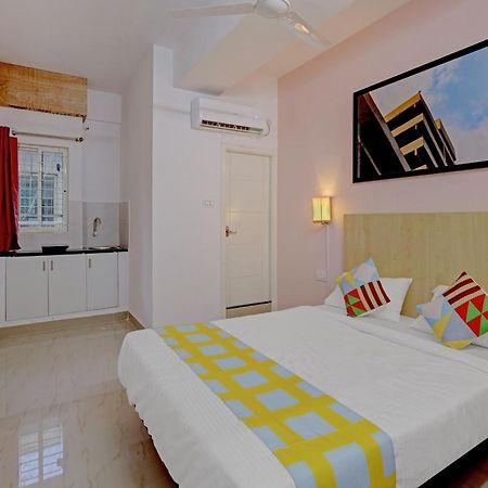OYO 44035 Compact Studio KR Puram Bangalore Exterior foto
