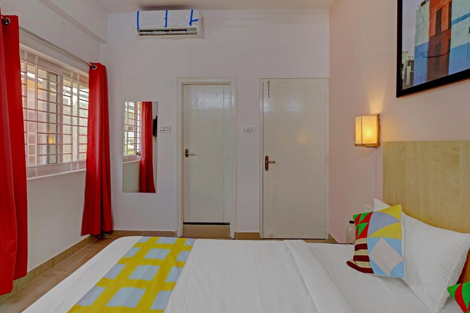 OYO 44035 Compact Studio KR Puram Bangalore Exterior foto