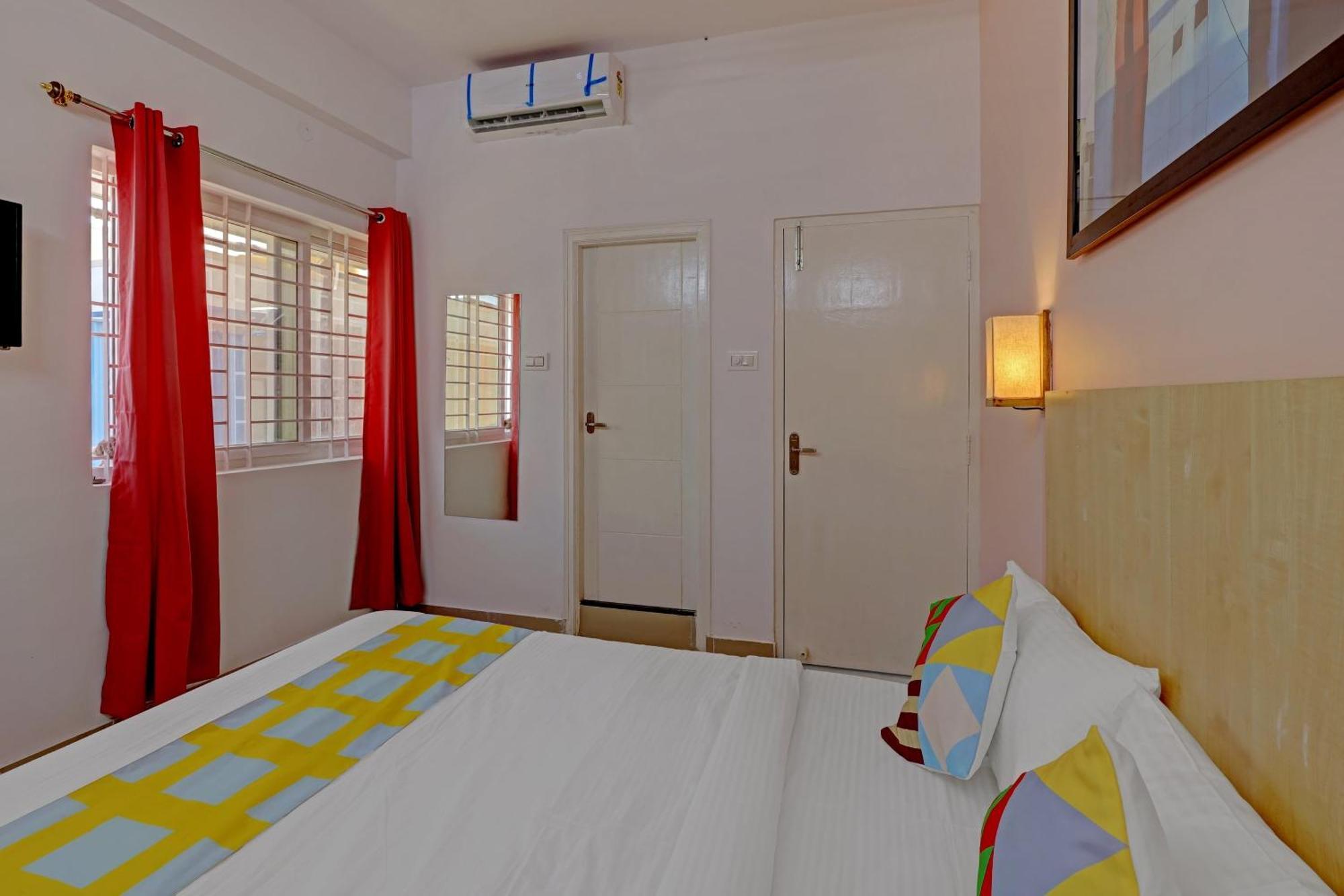 OYO 44035 Compact Studio KR Puram Bangalore Exterior foto